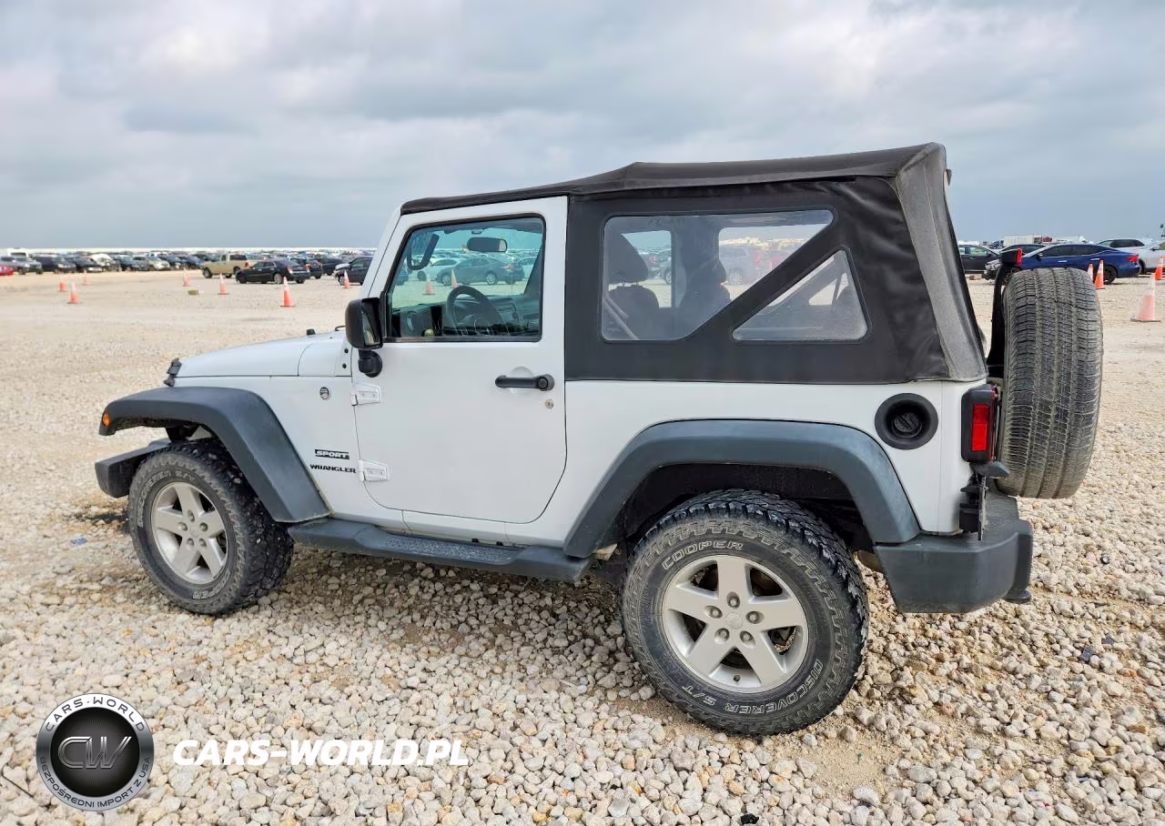 2015 Jeep Wrangler Sport VIN:1C4AJWAG1FL601375 - 2