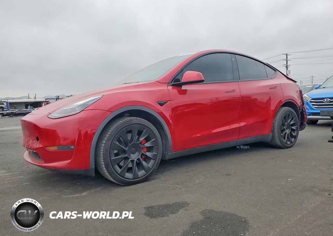 2022 Tesla Model Y VIN:7SAYGAEEXNF561813 - 1