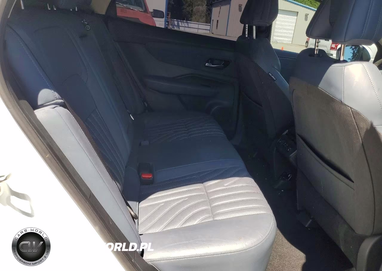 2024 Nissan Ariya Platinum + VIN:JN1DF0CD2RM741452 - 11