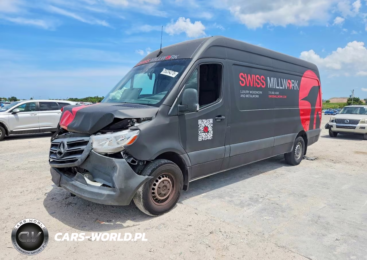 2021 Mercedes-Benz Sprinter 2500 Delivery Van – zdjęcie 1 z 13