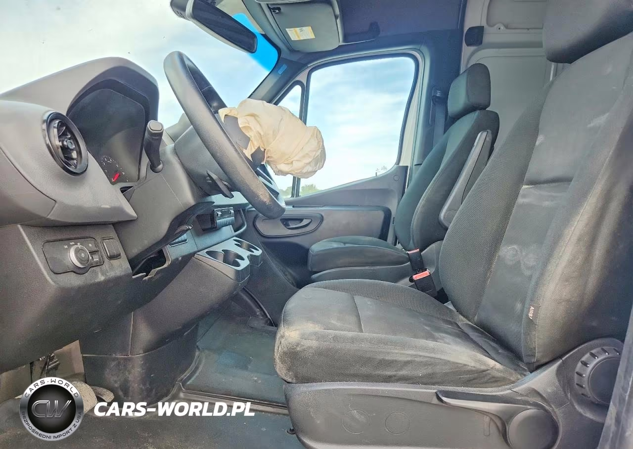 2021 Mercedes-Benz Sprinter 2500 Delivery Van VIN:W1W40CHY4MT052236 - 7