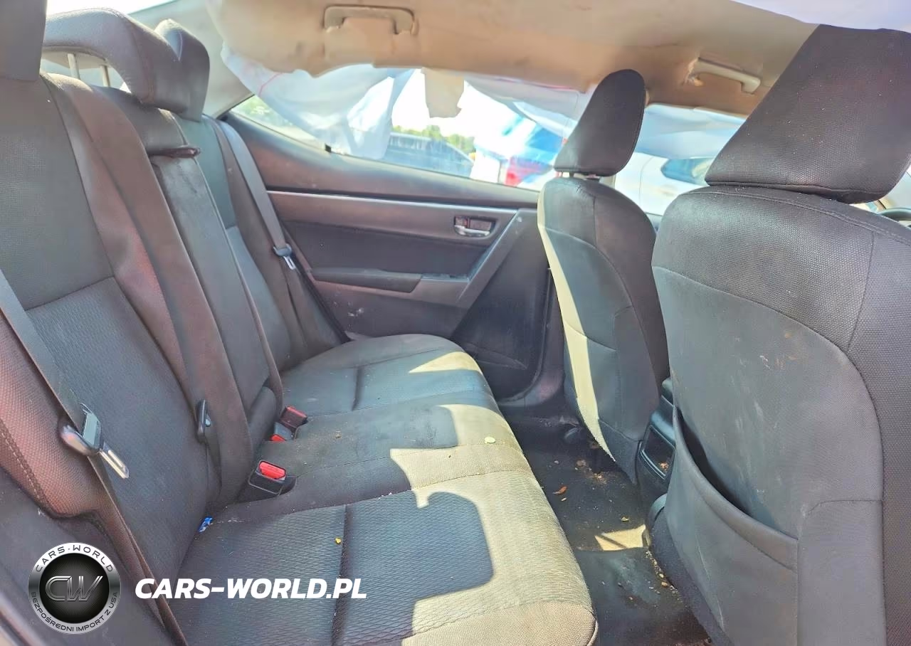 2018 Toyota Corolla Le VIN:2T1BURHE8JC060682 - 10