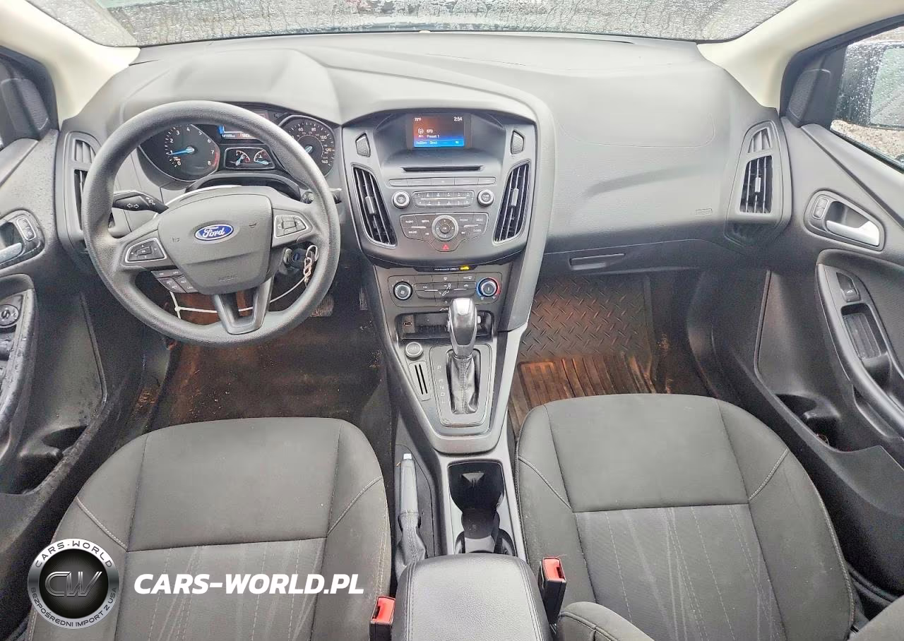 2015 Ford Focus Se VIN:1FADP3F22FL216663 - 8