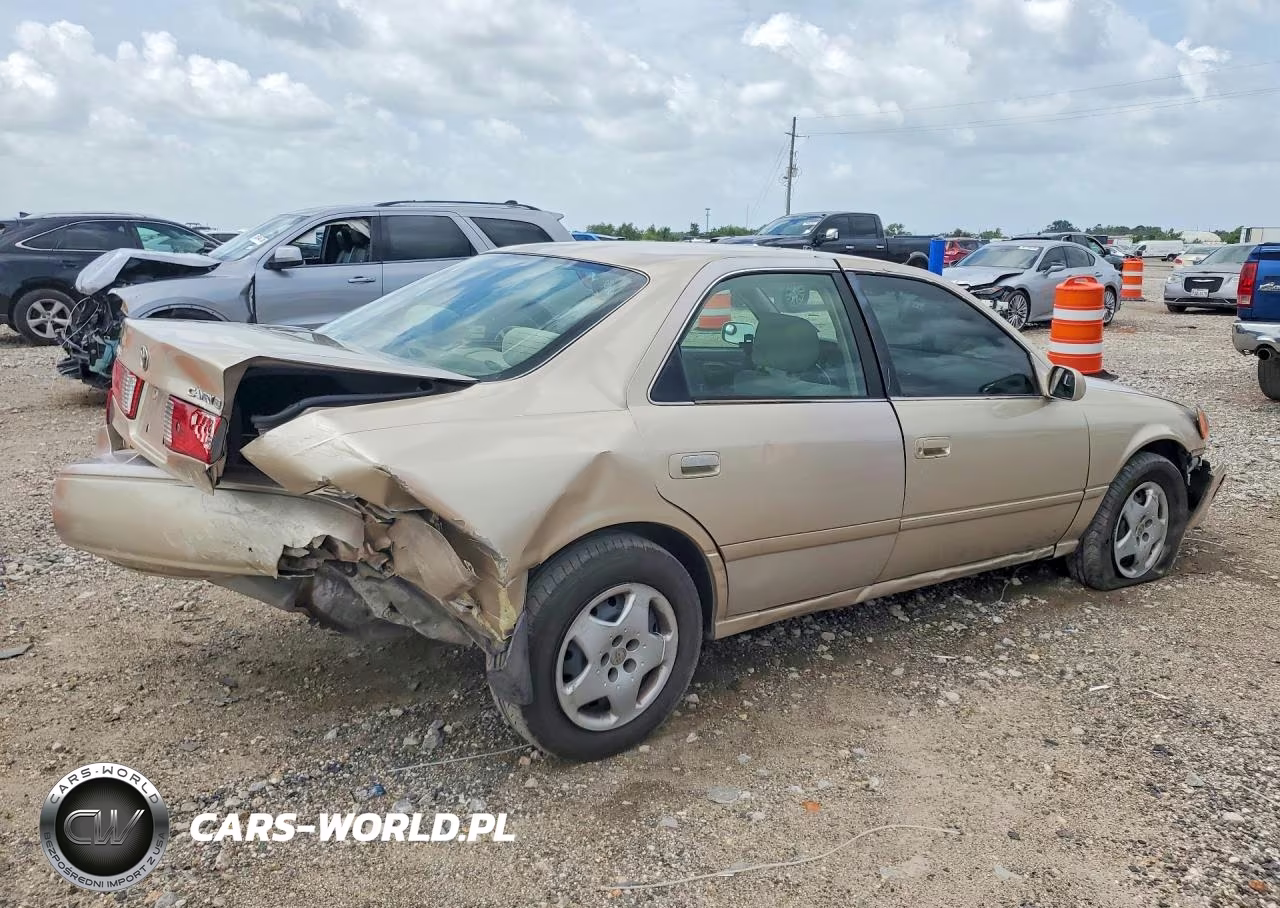 2001 Toyota Camry Le VIN:JT2BG22K010561551 - 3