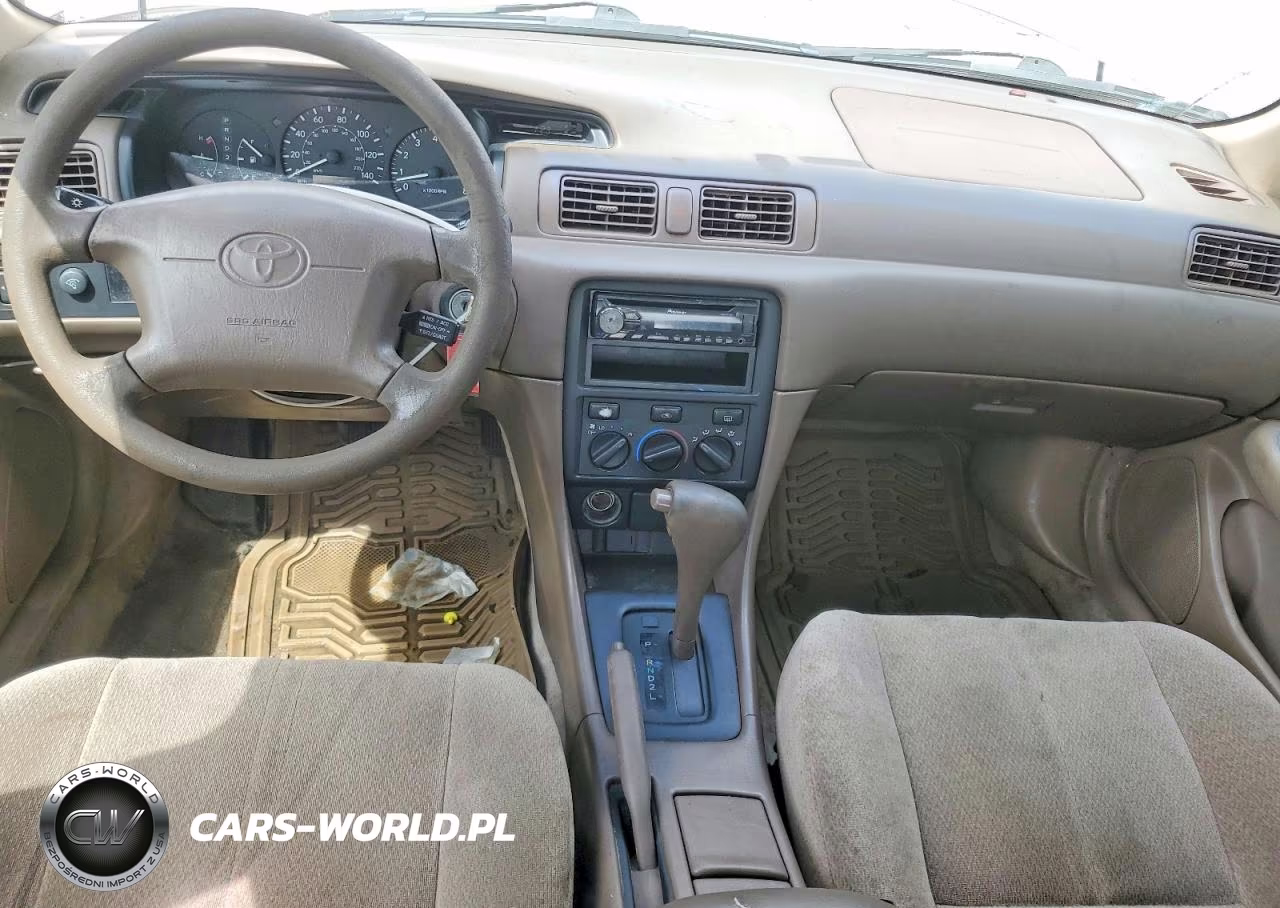2001 Toyota Camry Le VIN:JT2BG22K010561551 - 8