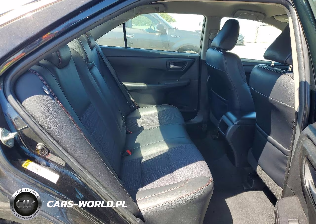2015 Toyota Camry Hybrid Se VIN:4T1BD1FK0FU175938 - 10