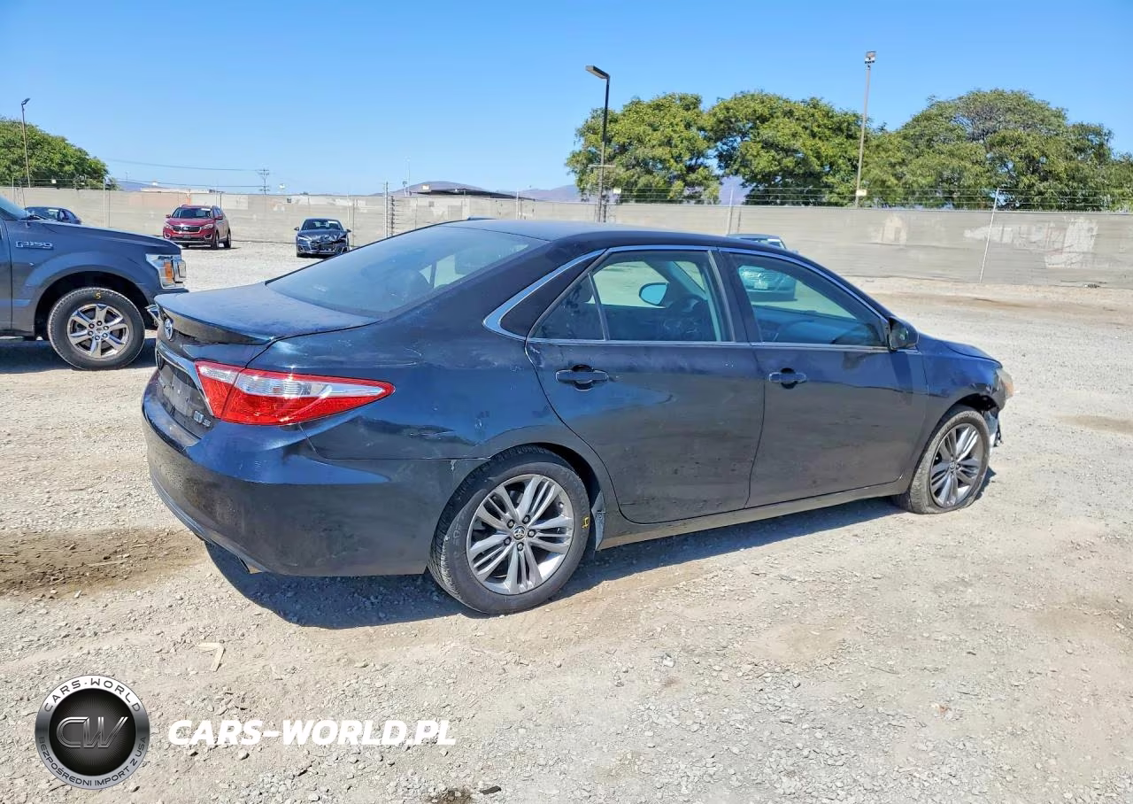 2015 Toyota Camry Hybrid Se VIN:4T1BD1FK0FU175938 - 3