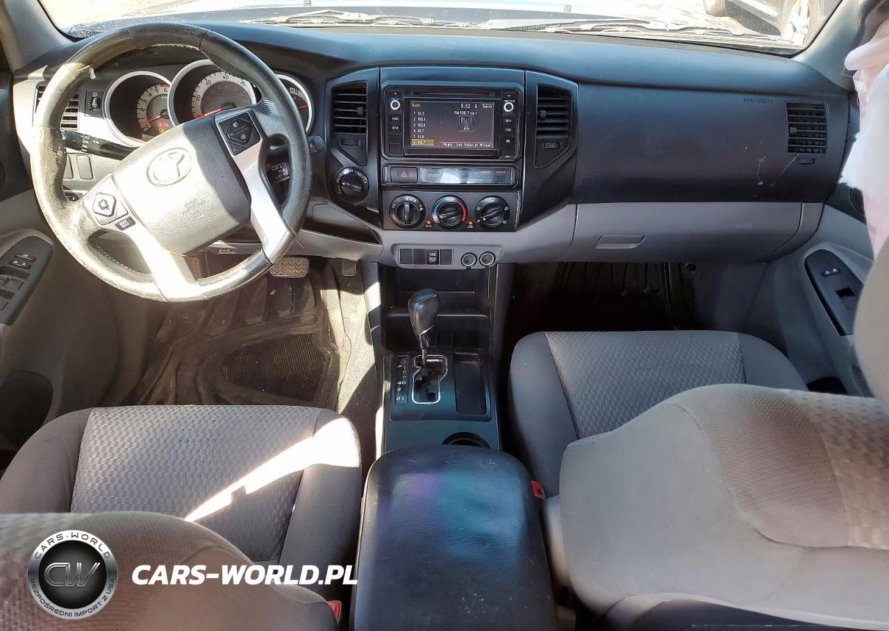2015 Toyota Tacoma V6 VIN:5TFLU4EN9FX139833 - 8