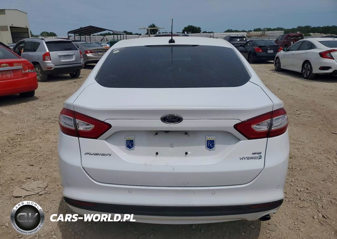 2016 Ford Fusion Se Hybrid VIN:3FA6P0LU4GR333533 - 6