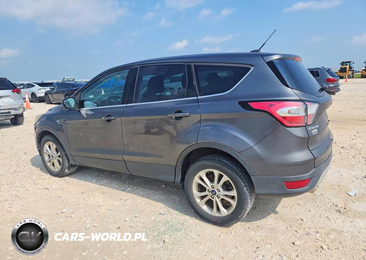 2017 Ford Escape Se VIN:1FMCU0GD3HUD24554 - 2