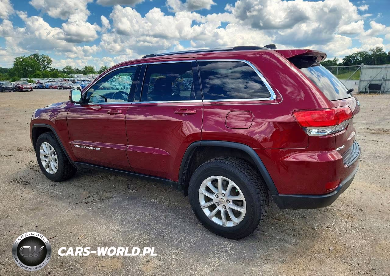 2015 Jeep Grand Cherokee Laredo VIN:1C4RJFAG6FC779320 - 2