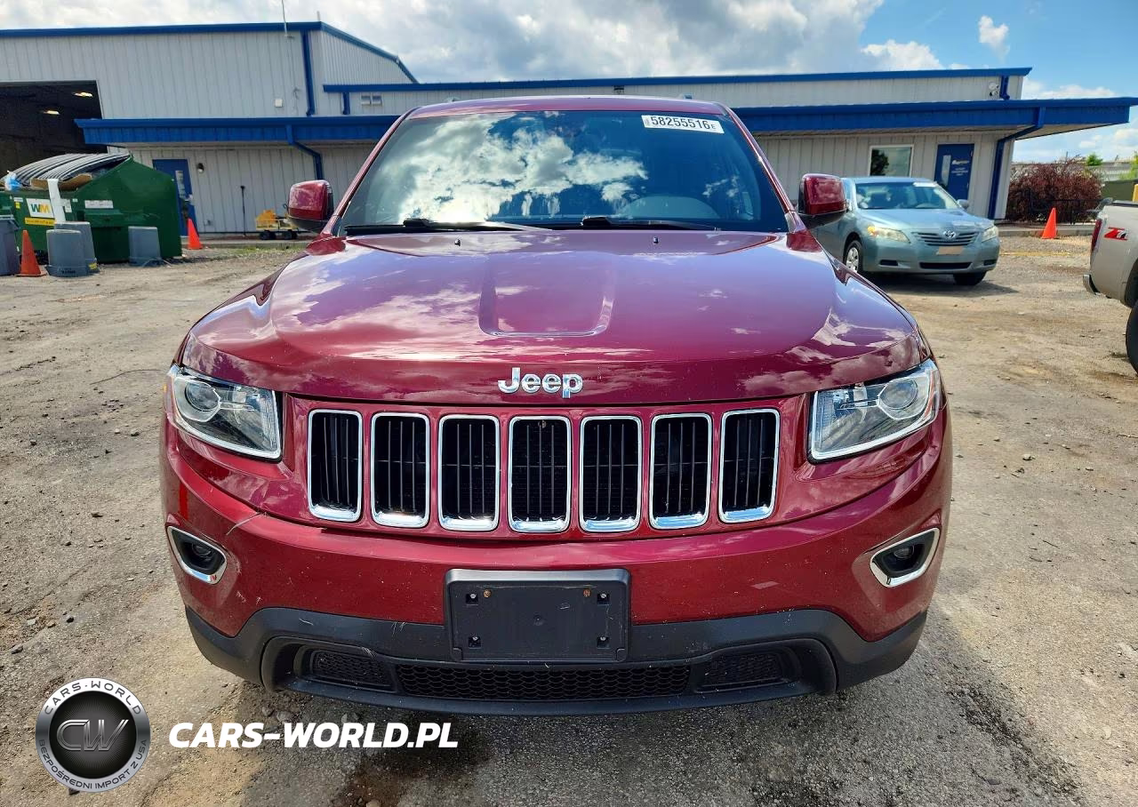 2015 Jeep Grand Cherokee Laredo VIN:1C4RJFAG6FC779320 - 5