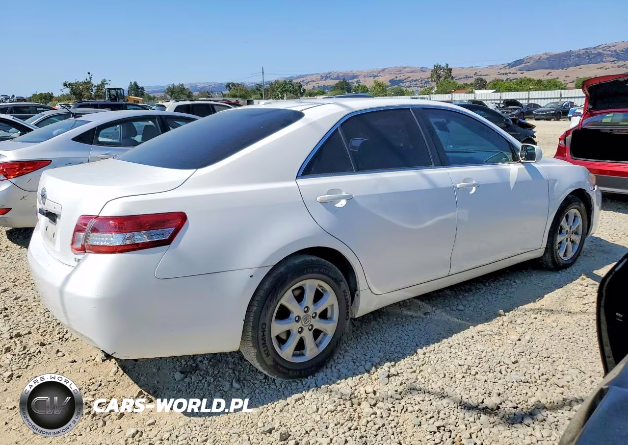 2011 Toyota Camry Le VIN:4T1BF3EK6BU759603 - 3