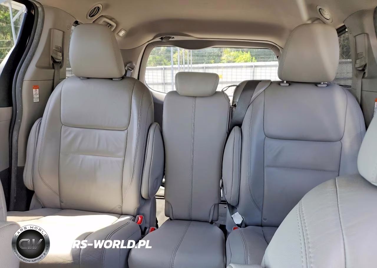 2016 Toyota Sienna Xle 8-Passenger VIN:5TDYK3DCXGS707262 - 10