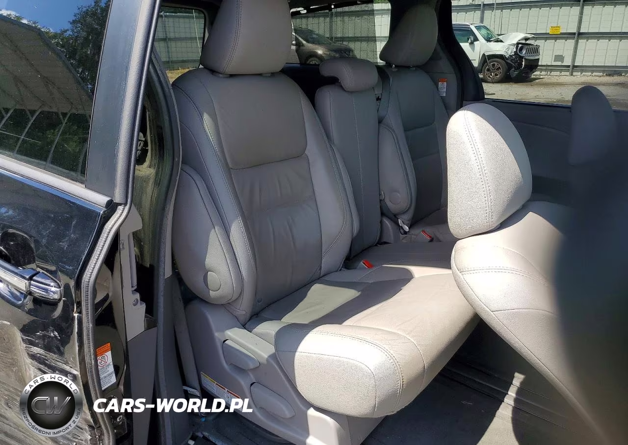2016 Toyota Sienna Xle 8-Passenger VIN:5TDYK3DCXGS707262 - 11
