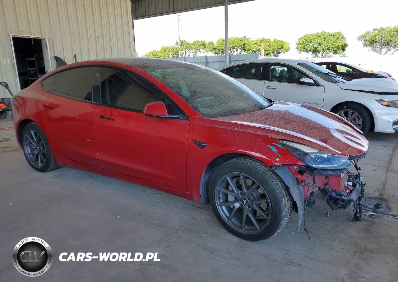 2021 Tesla Model 3 VIN:5YJ3E1EAXMF097060 - 4