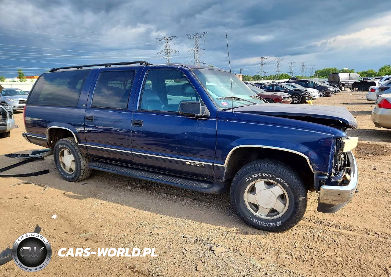 1999 Chevrolet Suburban K1500 VIN:1GNFK16R4XJ459334 - 4