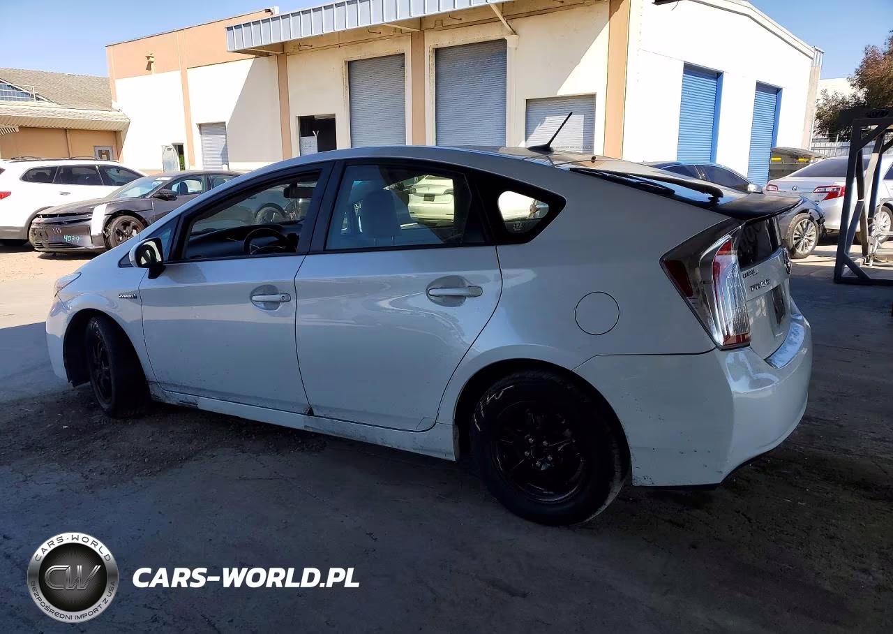 2012 Toyota Prius Three VIN:JTDKN3DU3C5411943 - 2