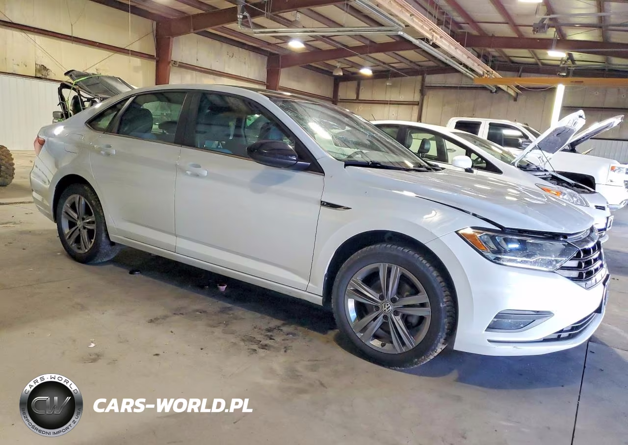 2019 Volkswagen Jetta S VIN:3VWC57BU4KM222660 - 4