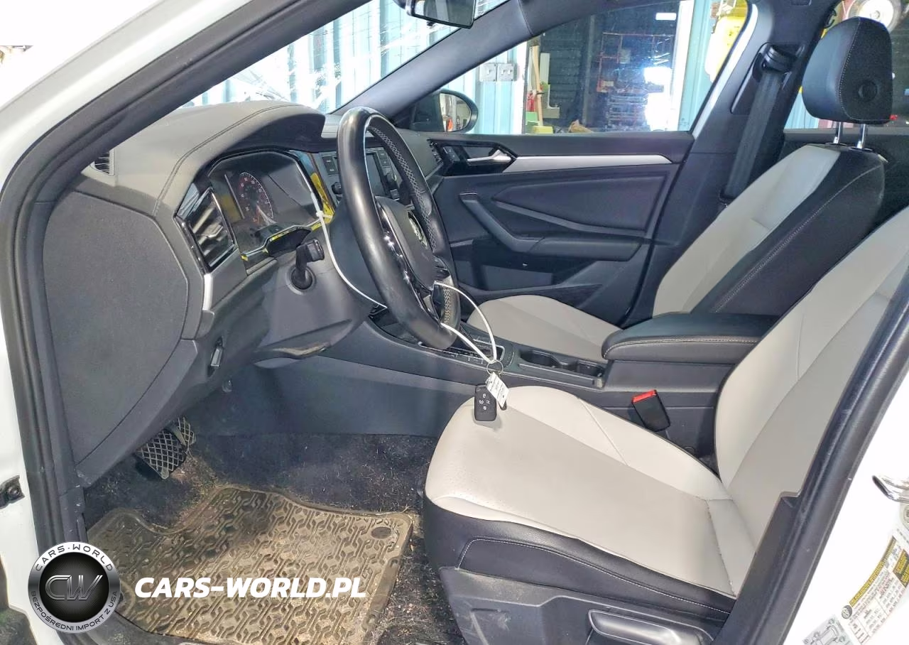 2019 Volkswagen Jetta S VIN:3VWC57BU4KM222660 - 7