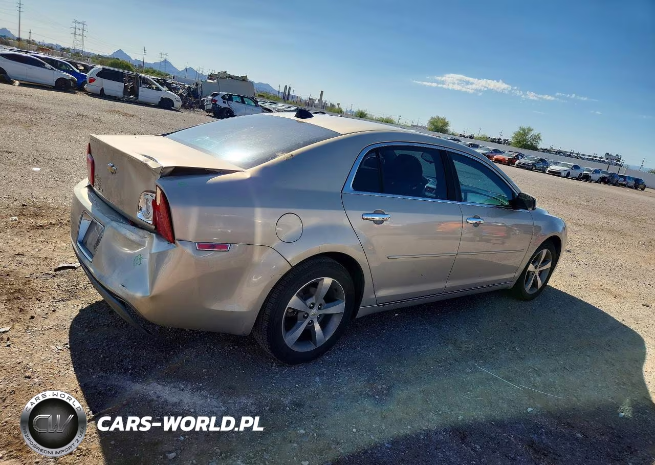 2012 Chevrolet Malibu 1Lt VIN:1G1ZC5E09CF102475 - 3