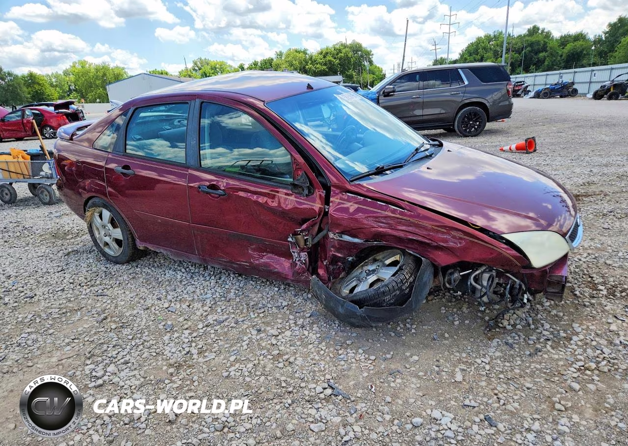 2006 Ford Focus Zx4 VIN:1FAHP34N16W249697 - 4