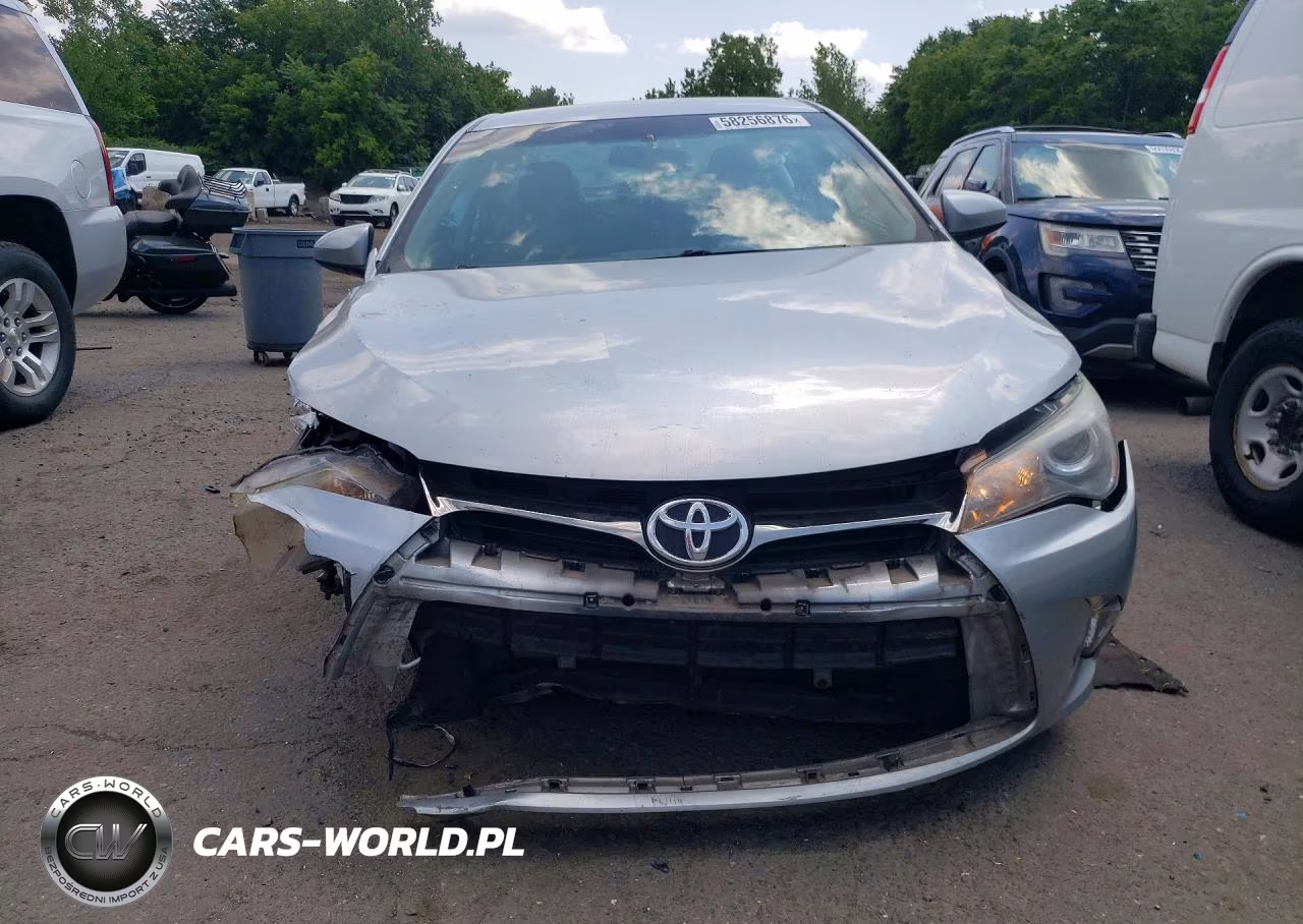 2017 Toyota Camry Se VIN:4T1BF1FK4HU271682 - 5
