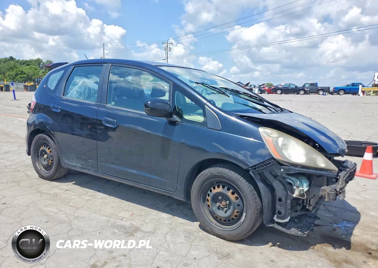 2012 Honda Fit VIN:JHMGE8G37CC039099 - 4