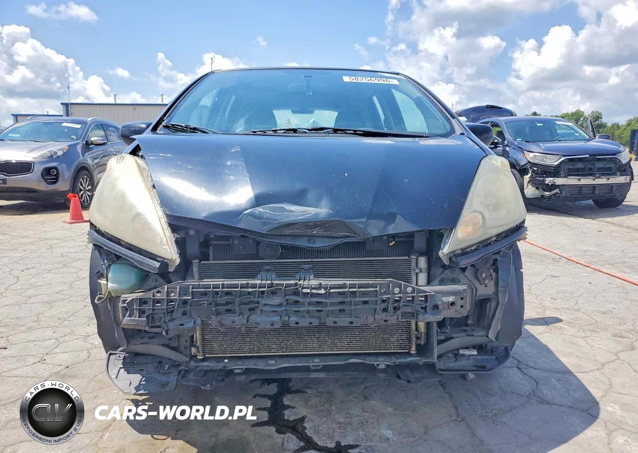 2012 Honda Fit VIN:JHMGE8G37CC039099 - 5