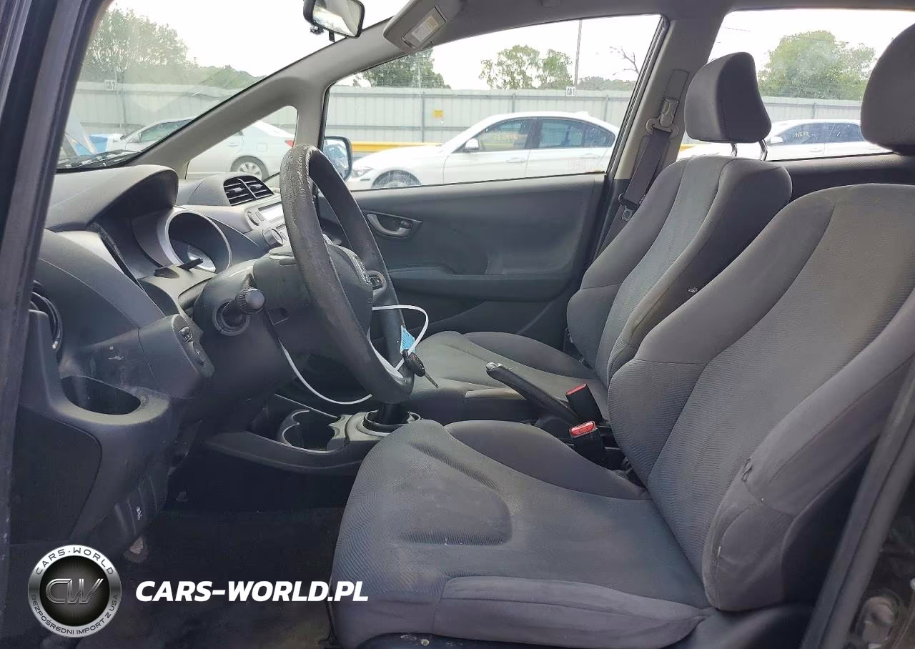 2012 Honda Fit VIN:JHMGE8G37CC039099 - 7