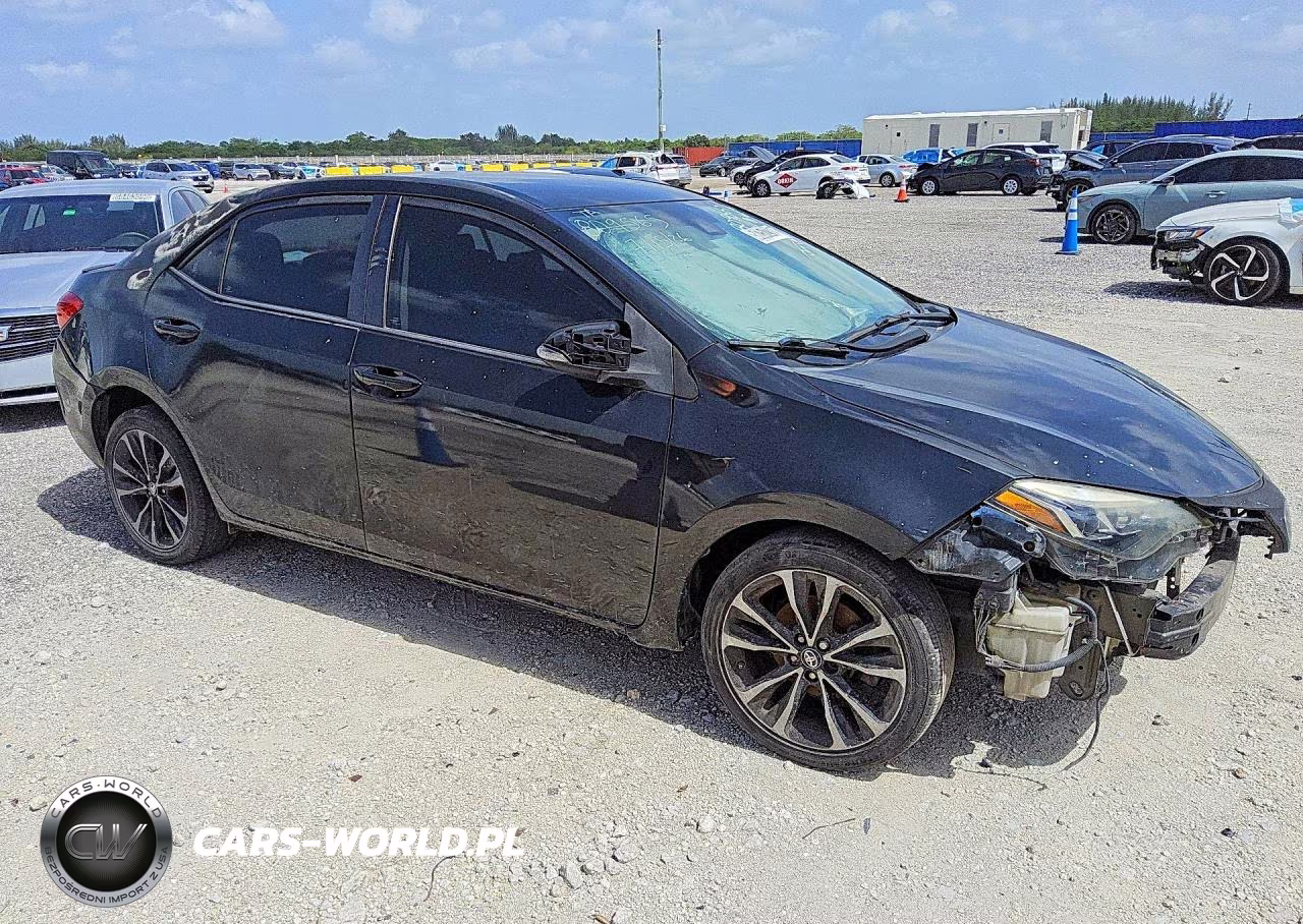 2018 Toyota Corolla Se VIN:5YFBURHE3JP809565 - 4
