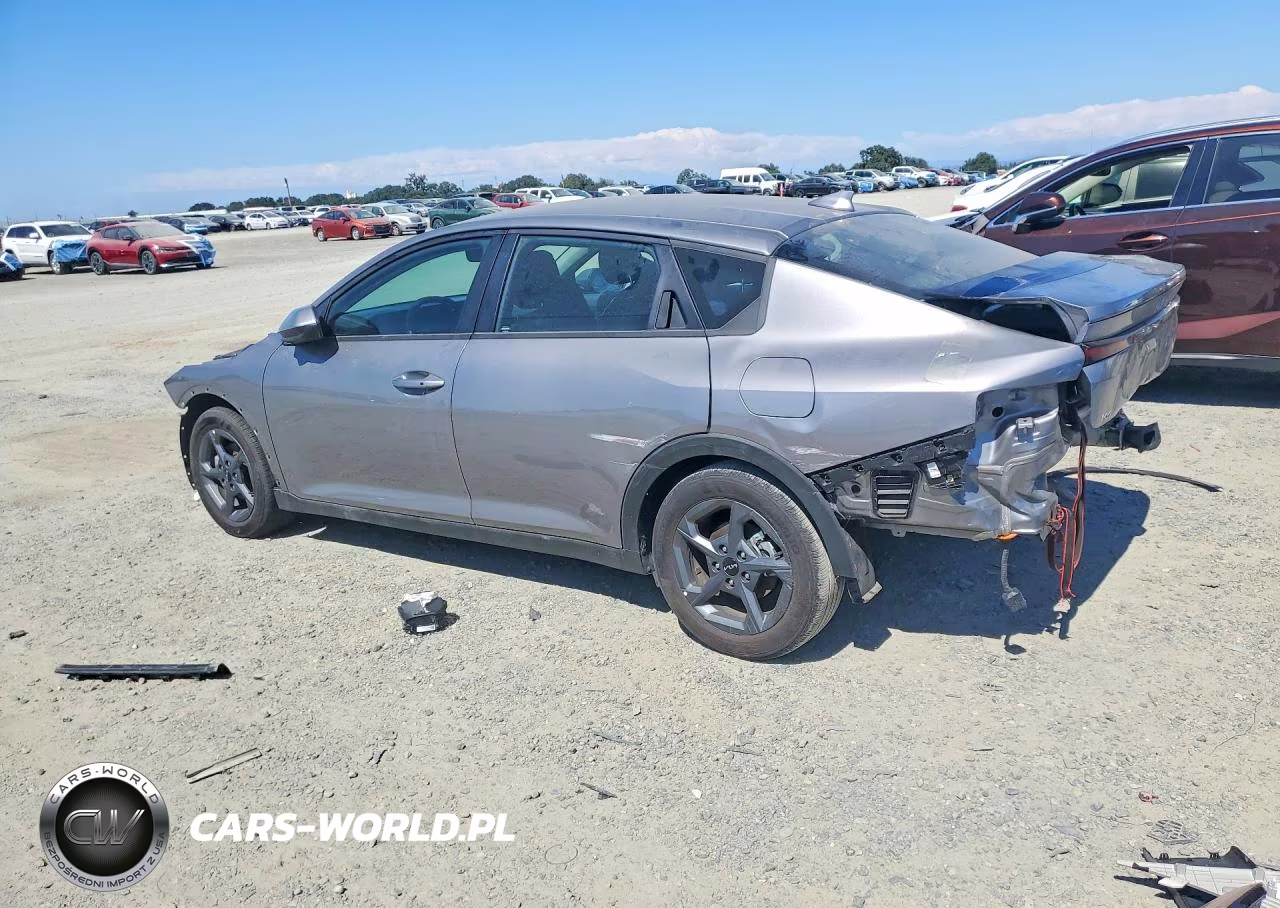 2025 Kia K4 Lx VIN:3KPFT4DE9SE090158 - 2