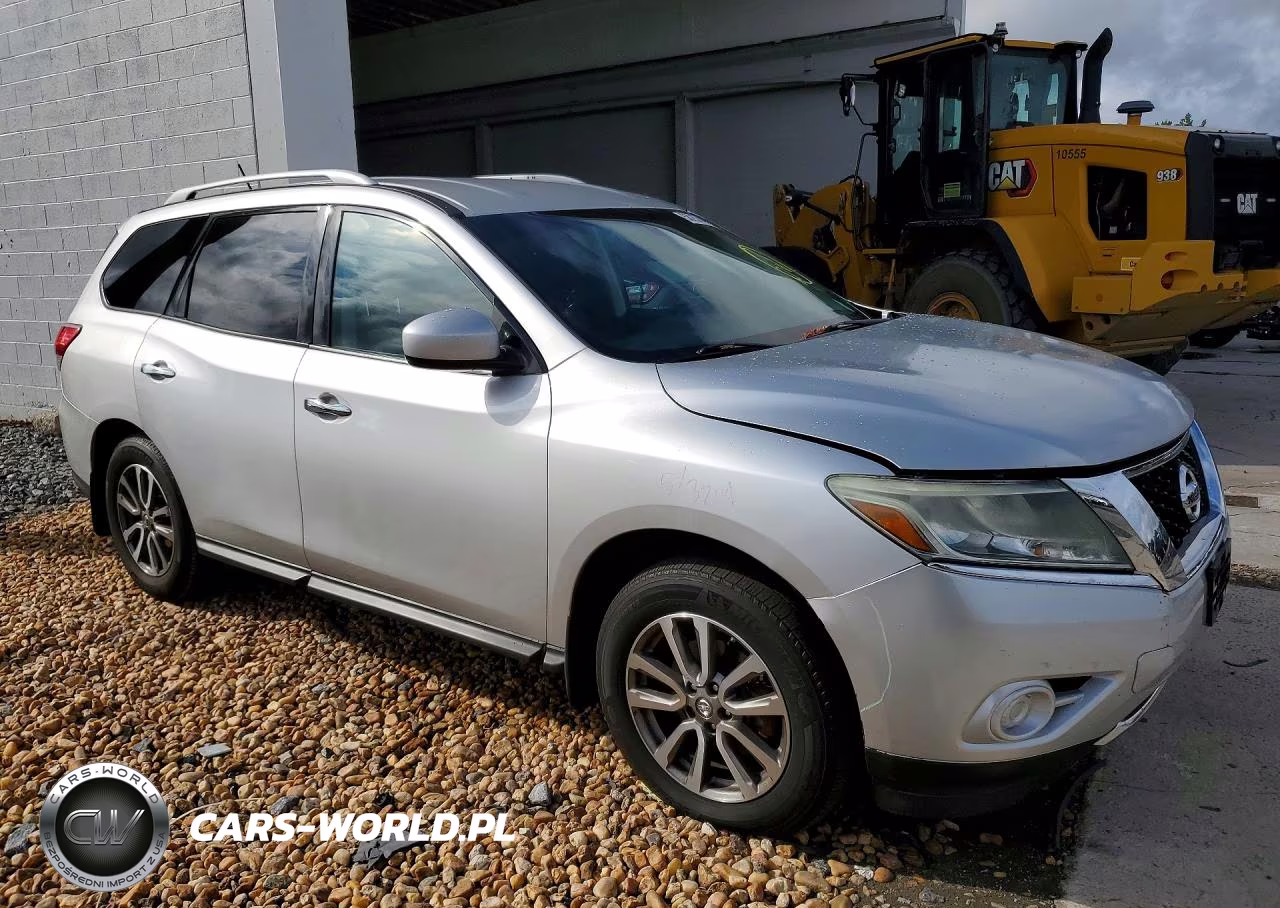 2014 Nissan Pathfinder S VIN:5N1AR2MMXEC663970 - 4