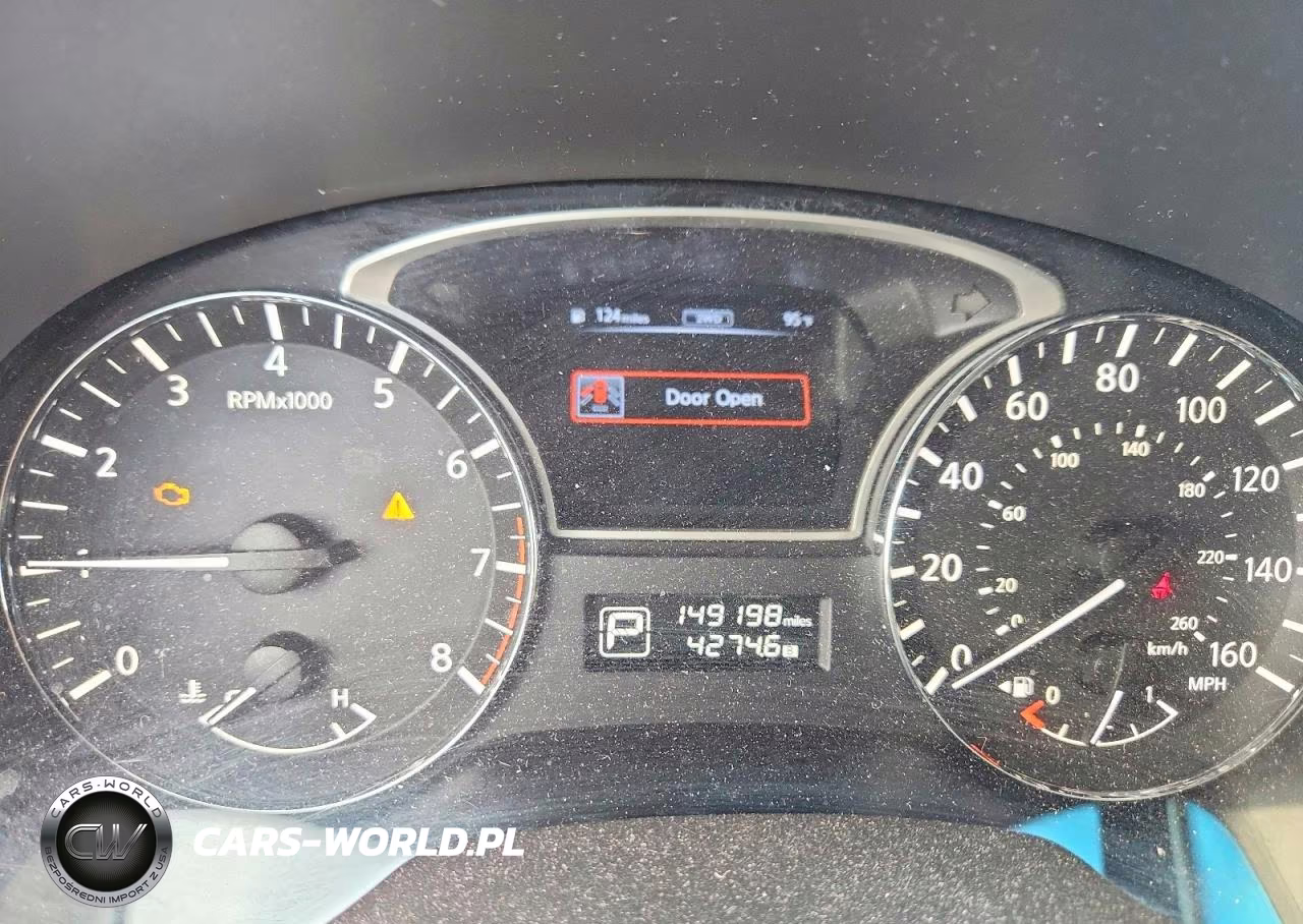 2014 Nissan Pathfinder S VIN:5N1AR2MMXEC663970 - 9