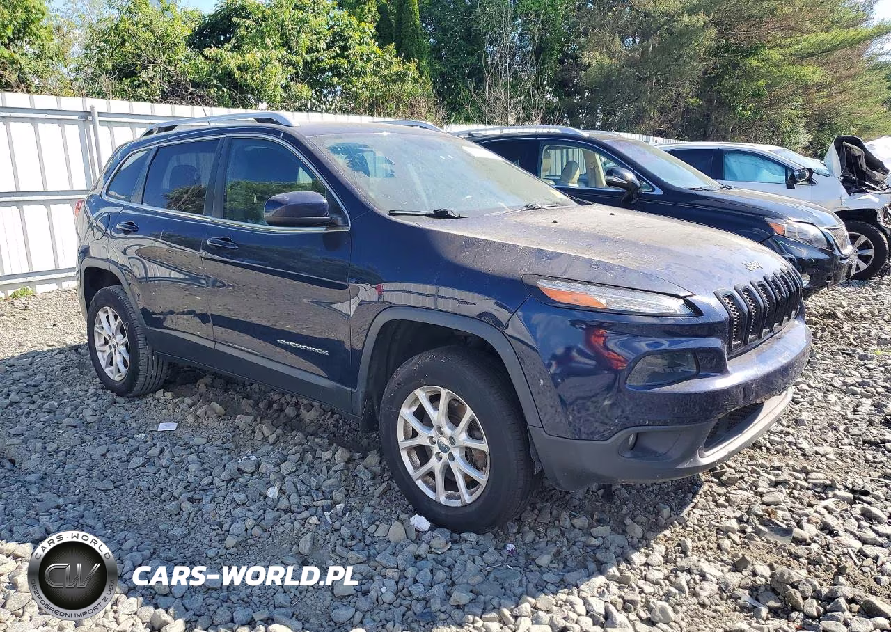 2014 Jeep Cherokee Latitude VIN:1C4PJMCS8EW320252 - 4