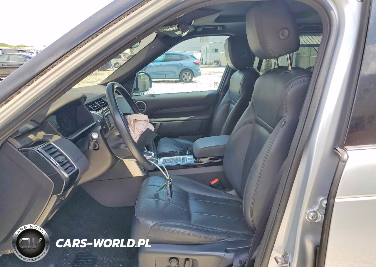 2018 Land Rover Discovery Hse VIN:SALRR2RV7JA053791 - 7