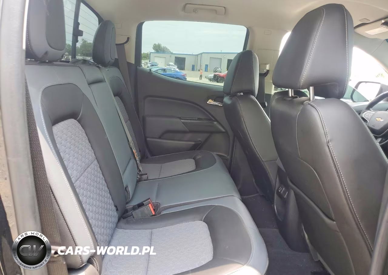 2021 Chevrolet Colorado Z71 VIN:1GCGTDEN0M1113240 - 10