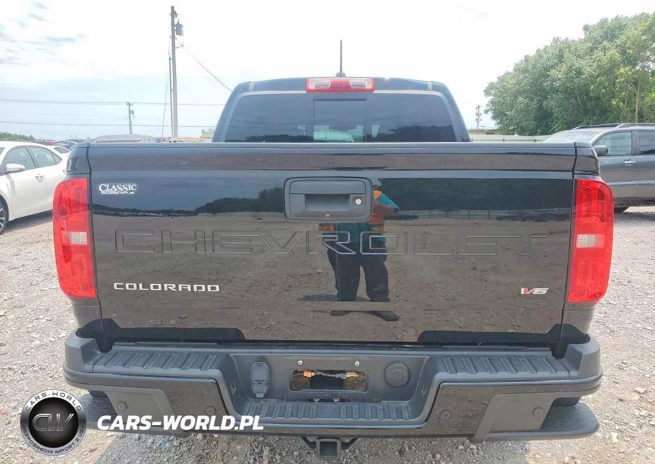 2021 Chevrolet Colorado Z71 VIN:1GCGTDEN0M1113240 - 6