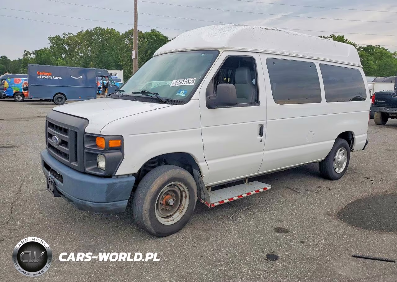 2012 Ford Econoline E150 Van – zdjęcie 1 z 13