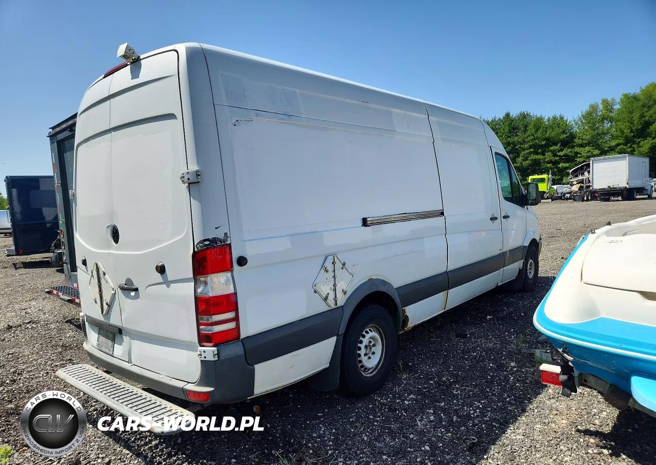 2012 Mercedes-Benz Sprinter 2500 Delivery Van VIN:WD3PE8CB2C5699984 - 3