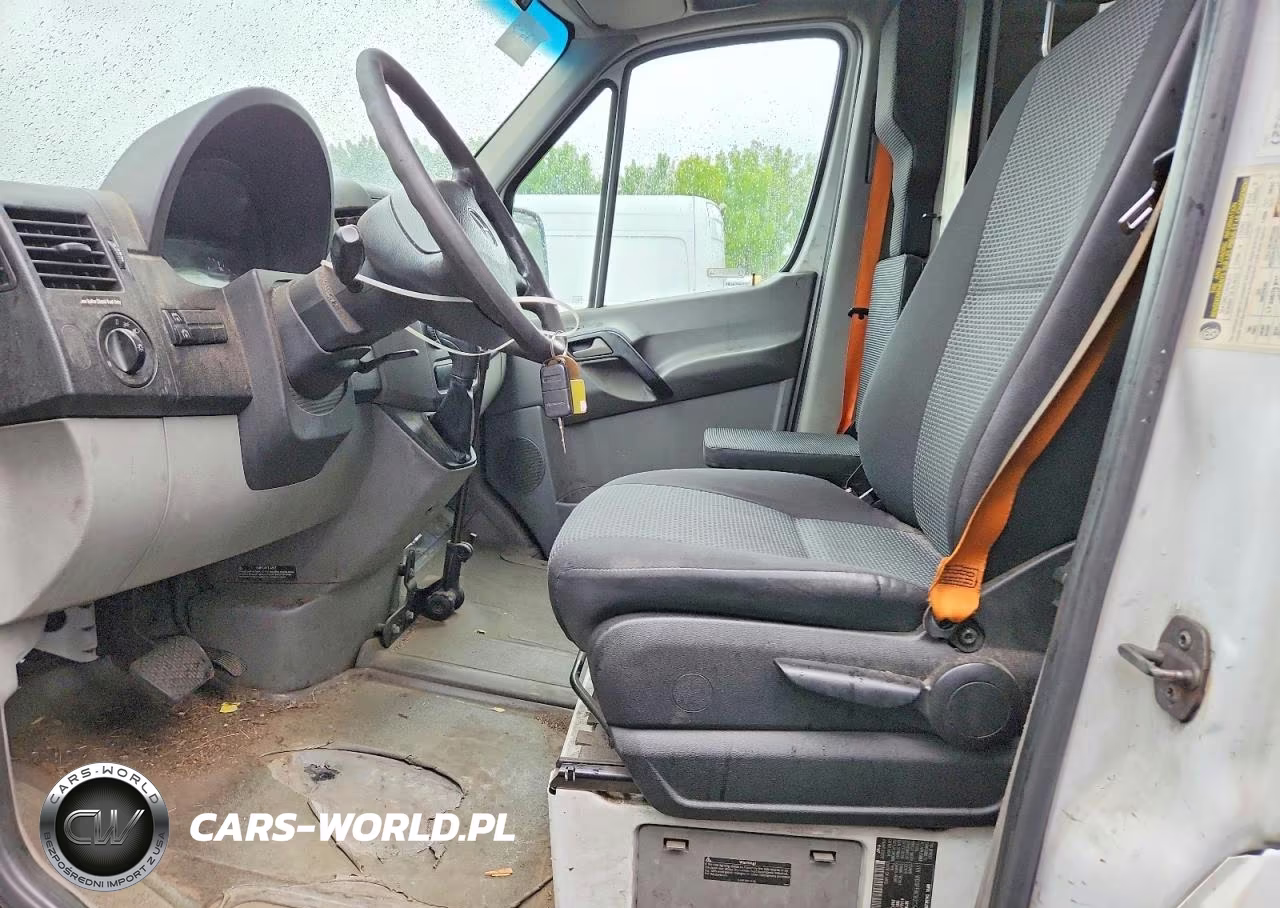 2012 Mercedes-Benz Sprinter 2500 Delivery Van VIN:WD3PE8CB2C5699984 - 7