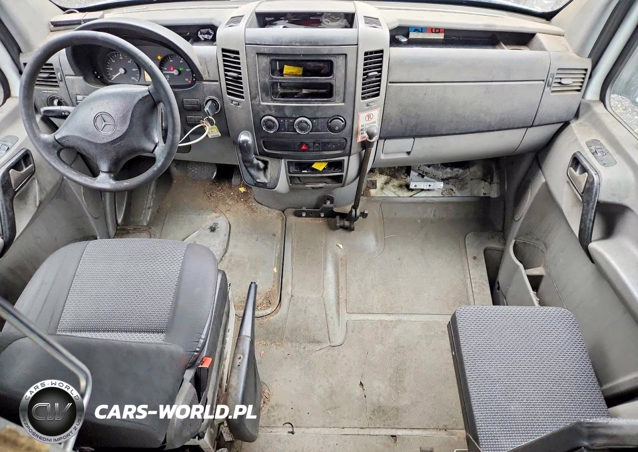 2012 Mercedes-Benz Sprinter 2500 Delivery Van VIN:WD3PE8CB2C5699984 - 8