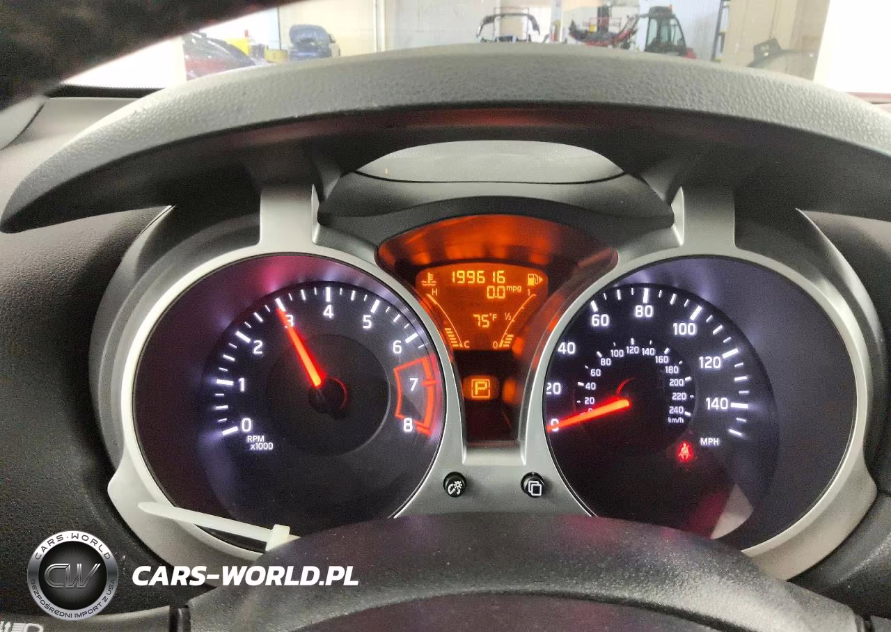 2014 Nissan Juke Sv VIN:JN8AF5MR2ET354668 - 9