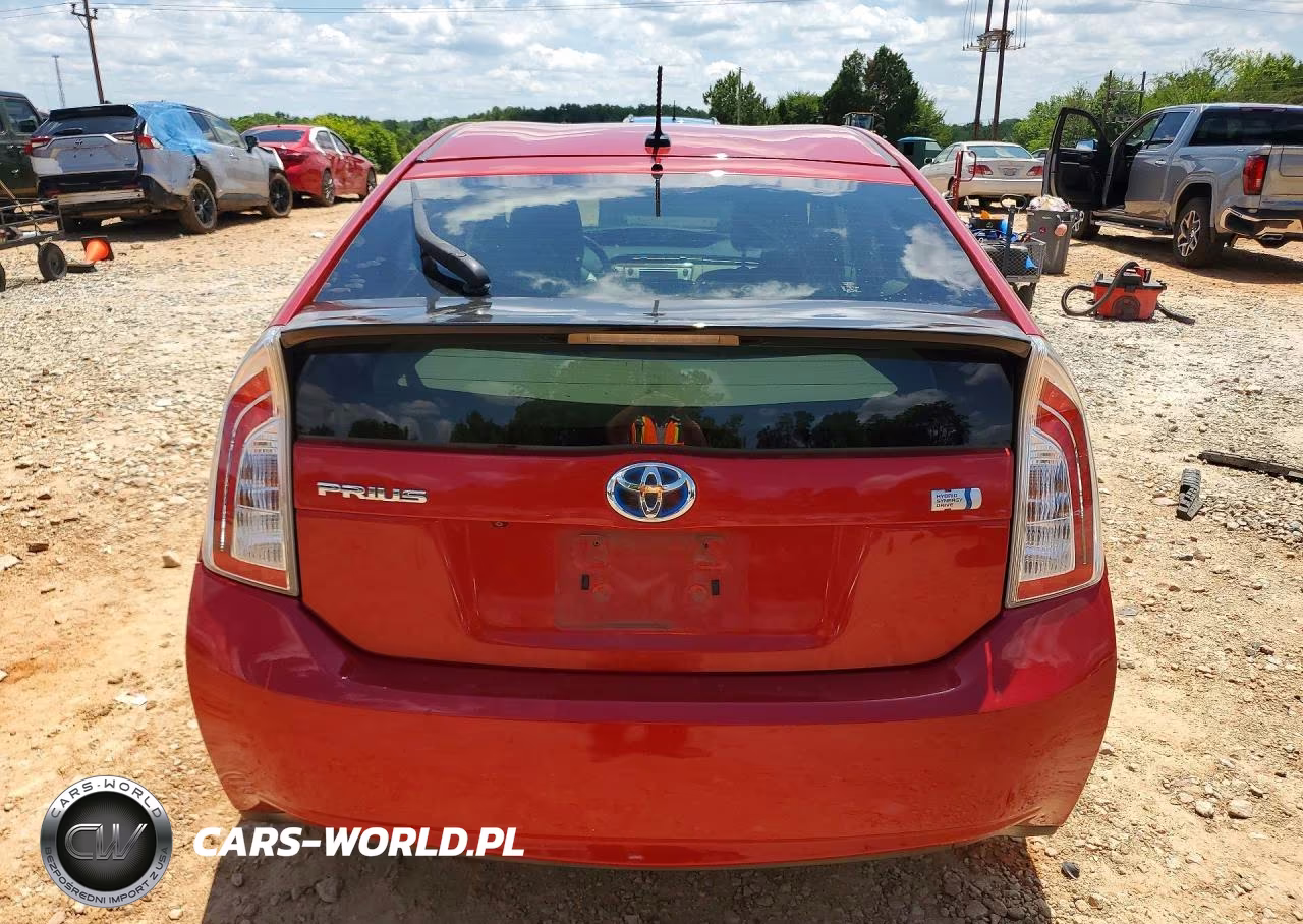 2013 Toyota Prius Three VIN:JTDKN3DU5D5656549 - 6