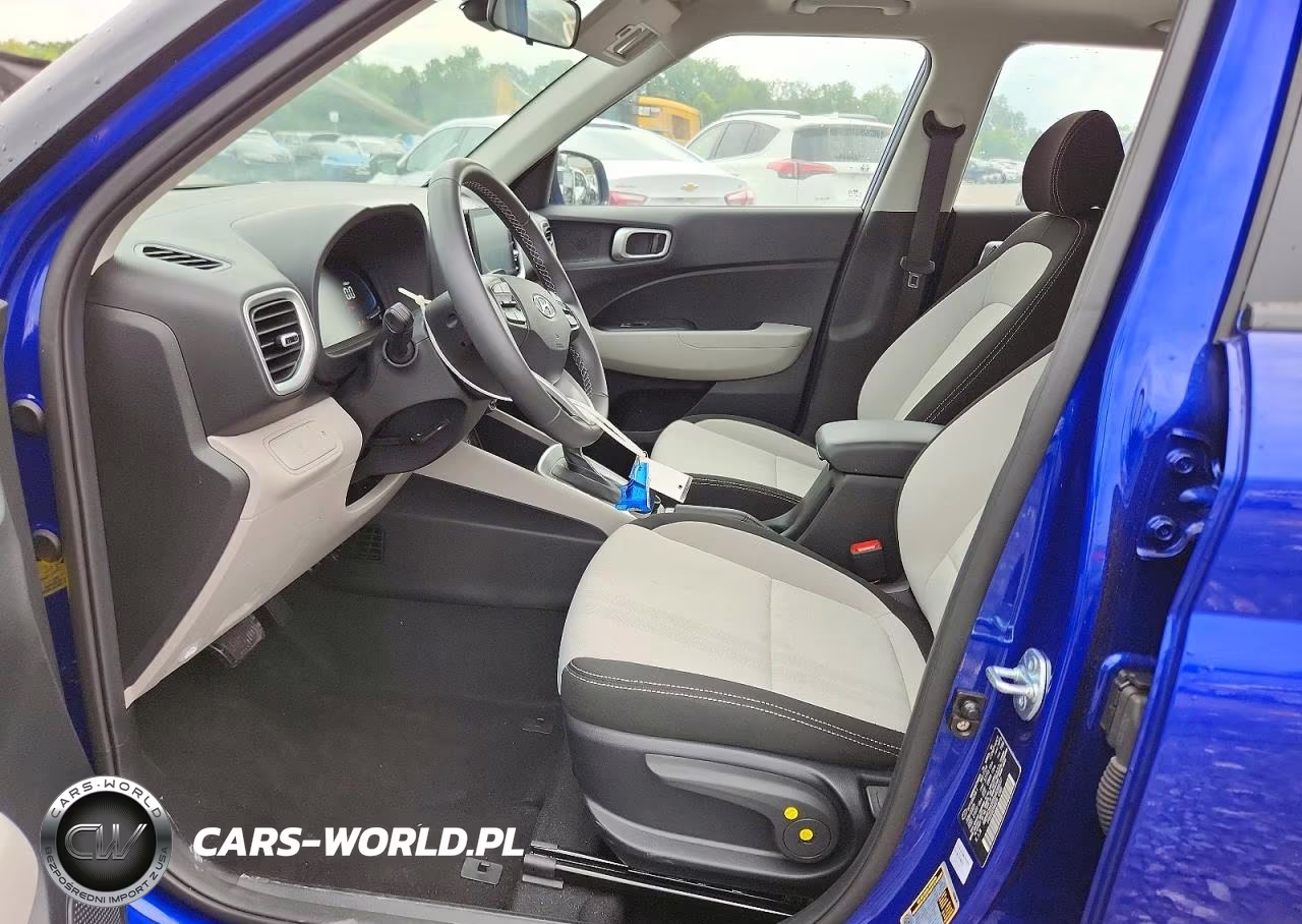 2025 Hyundai Venue Sel VIN:KMHRC8A38SU406637 - 7