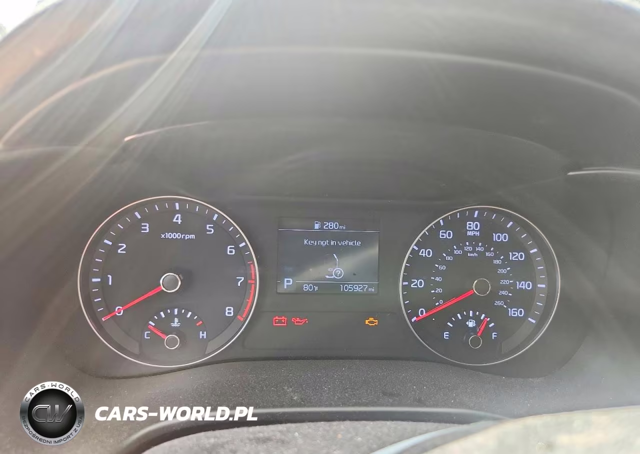 2020 Kia Forte Gt Line VIN:3KPF34AD5LE165421 - 9