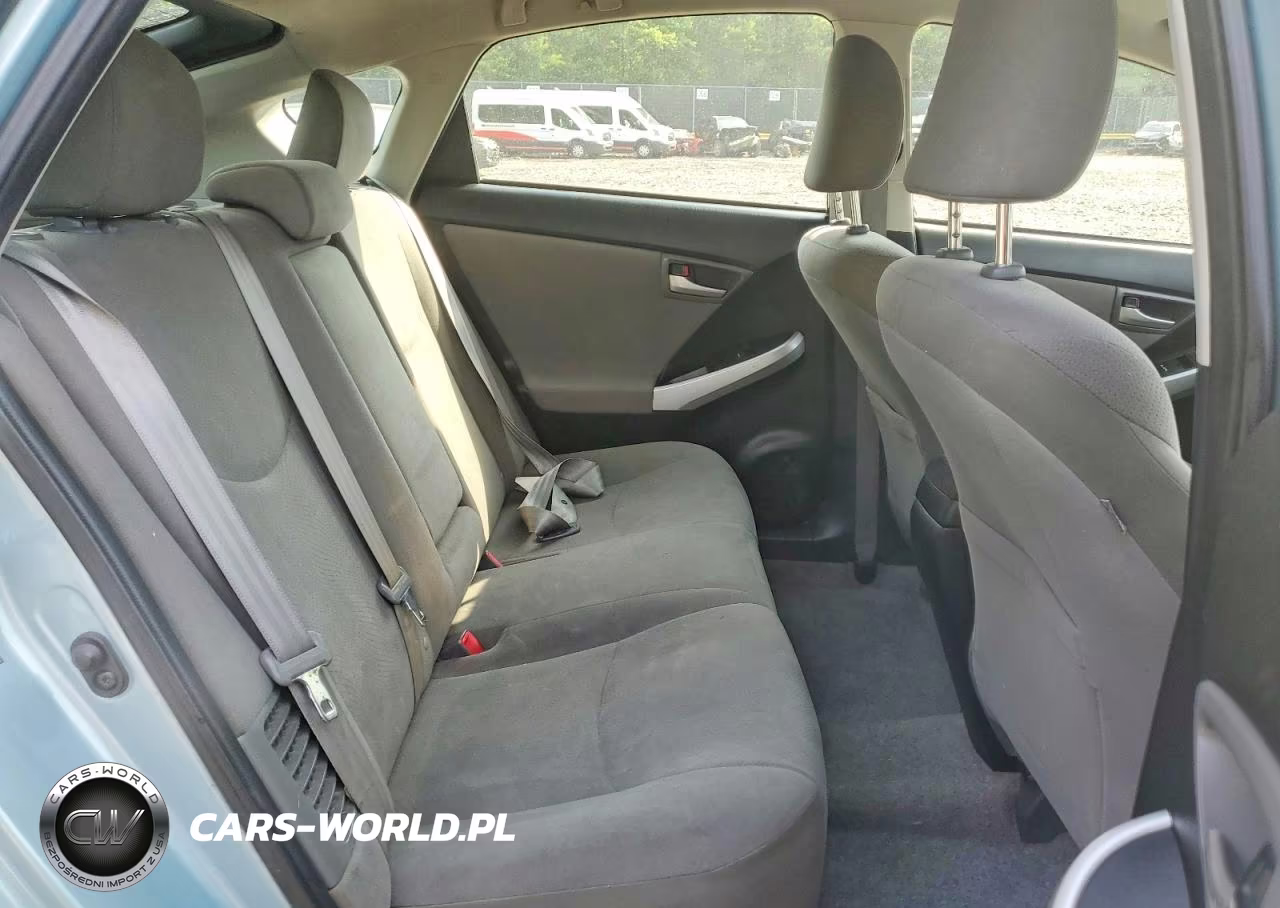 2012 Toyota Prius Two VIN:JTDKN3DU6C5468427 - 10
