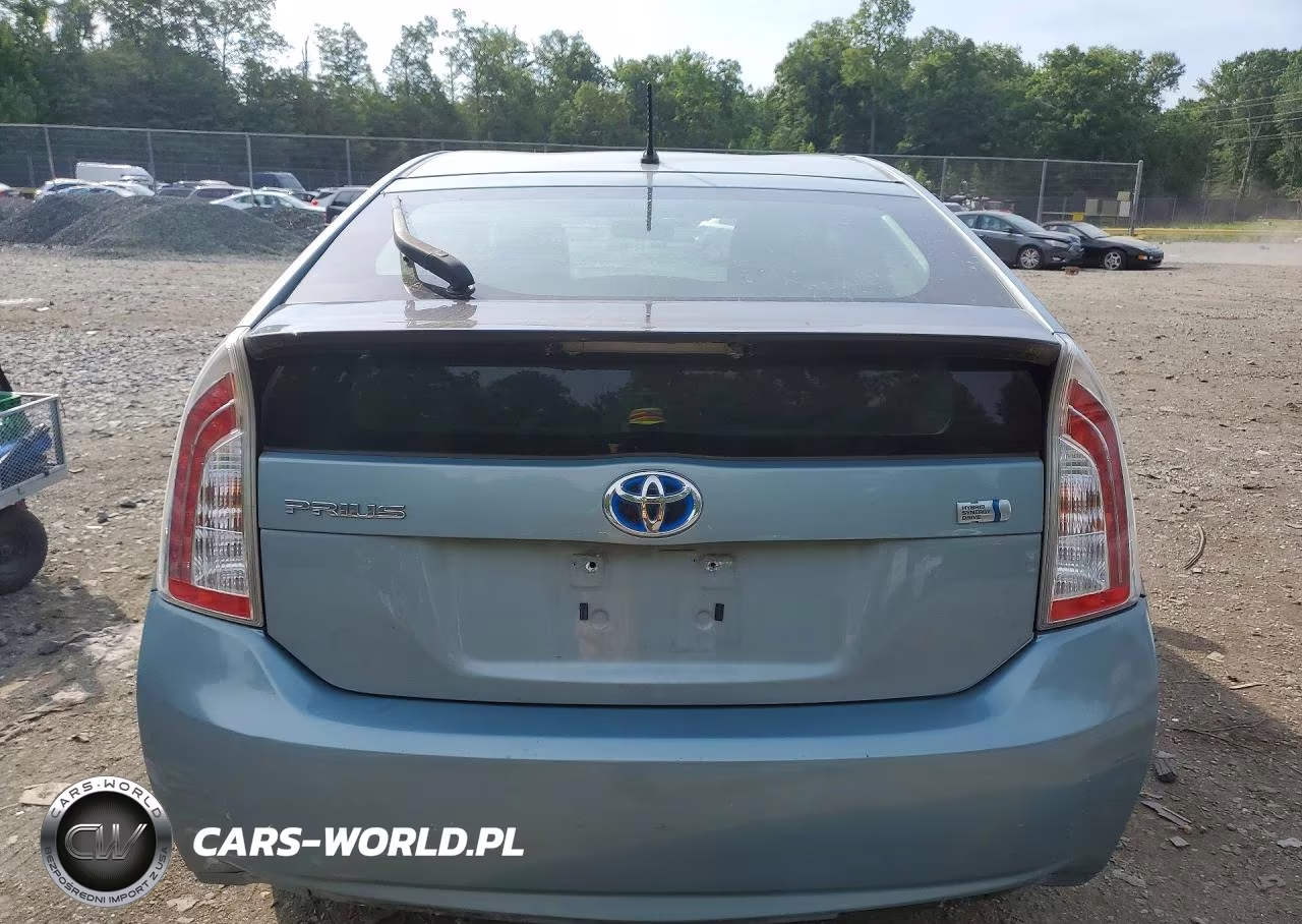 2012 Toyota Prius Two VIN:JTDKN3DU6C5468427 - 6