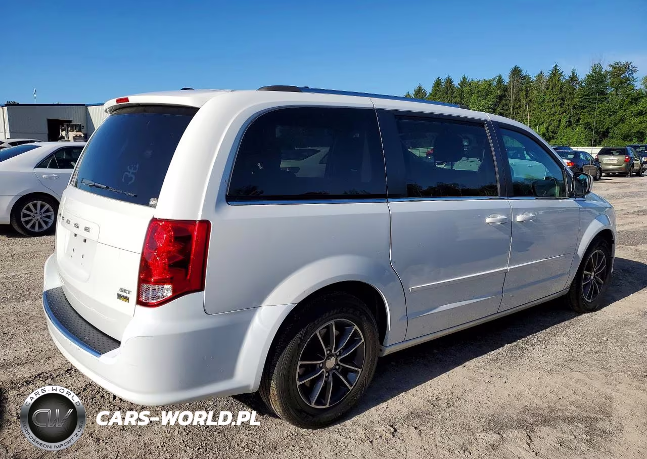 2017 Dodge Grand Caravan Sxt VIN:2C4RDGCG6HR818461 - 3