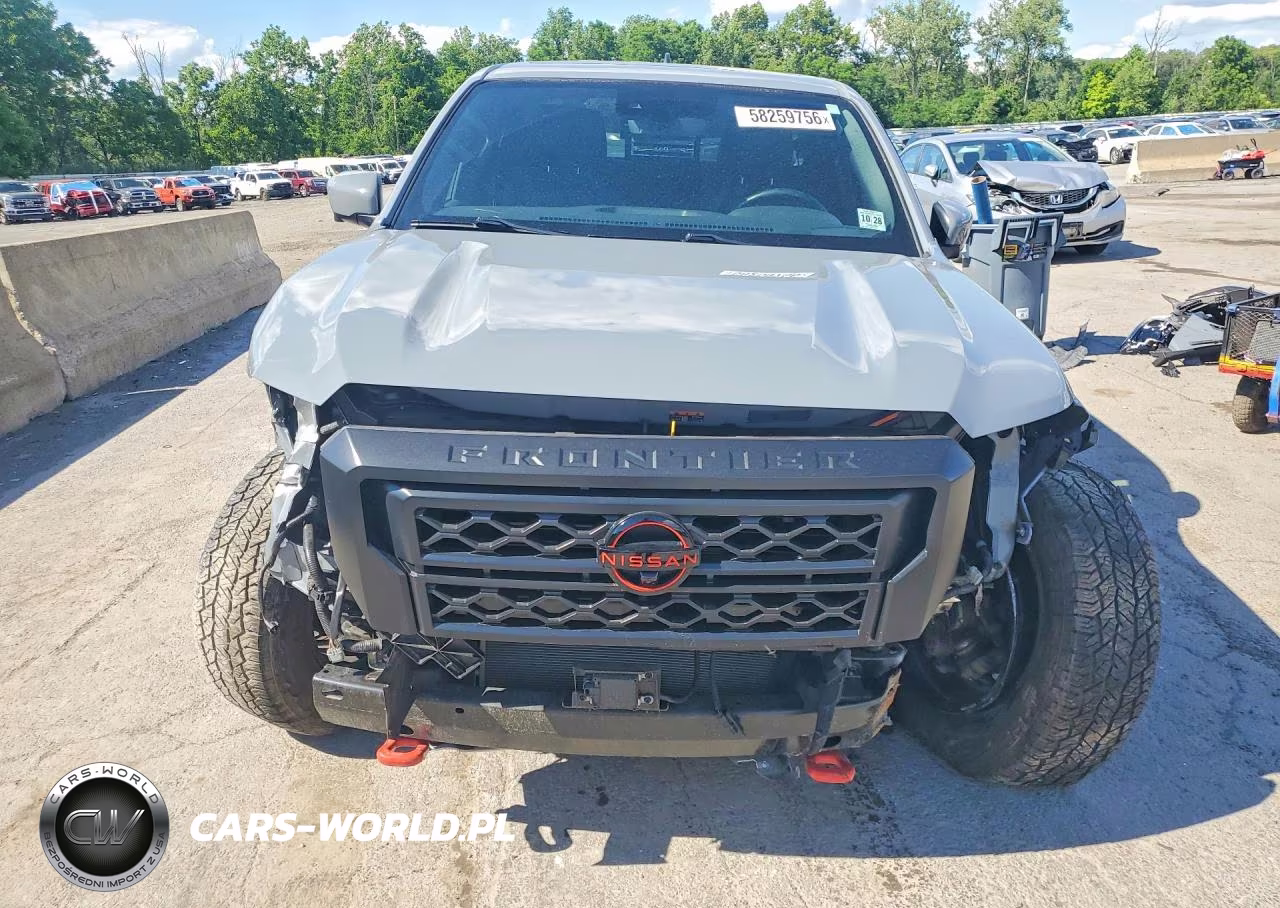 2023 Nissan Frontier Pro-4X VIN:1N6ED1EK7PN648083 - 5